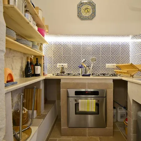 Ostuni Guest House