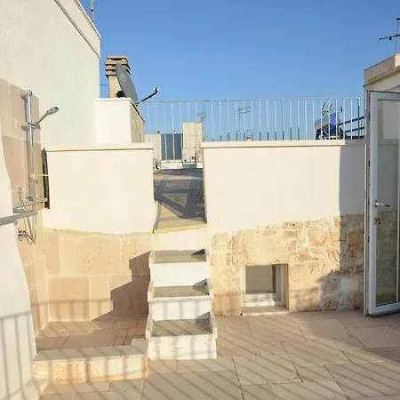 Ostuni Guest House アパート オストゥーニ