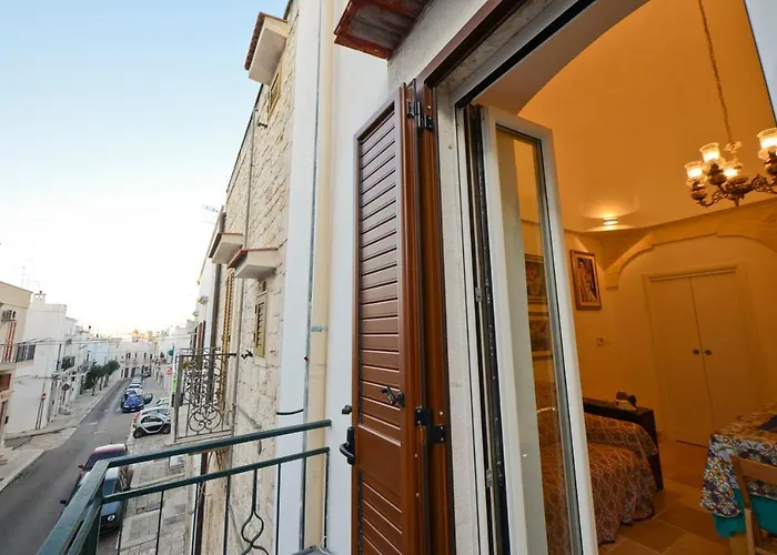 Ostuni Guest House * 奥斯图尼